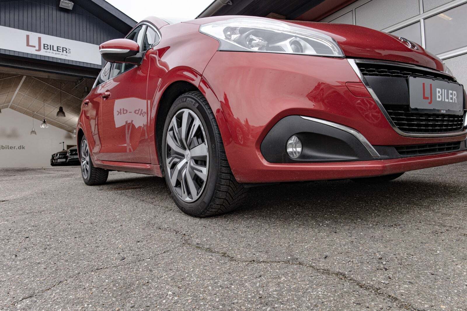 undefined Peugeot 208 fra 2019