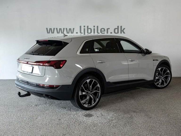 Audi e-tron 55 quattro
