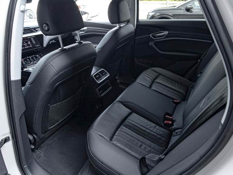 Audi e-tron 55 quattro