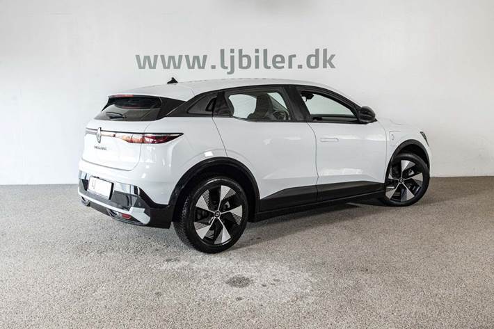 Hvid Renault Megane E-Tech fra 2022