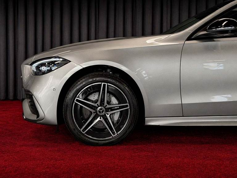 Mercedes C300 e 2,0 AMG Line stc. aut.