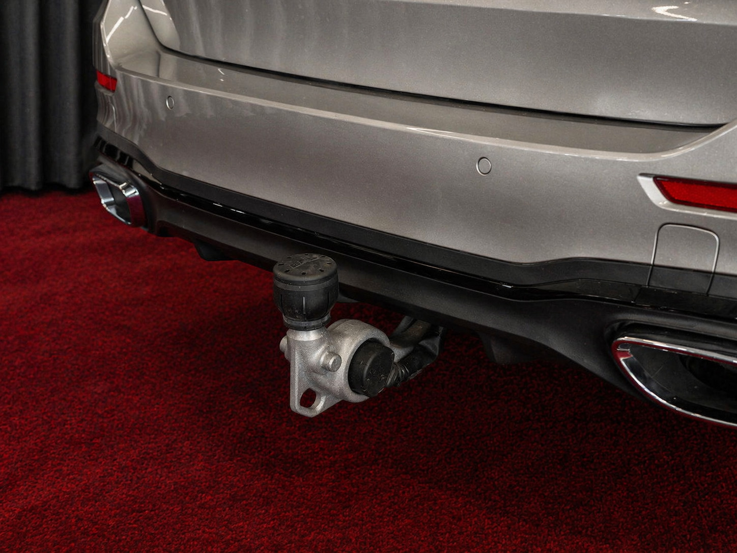 Mercedes C300 e 2,0 AMG Line stc. aut.