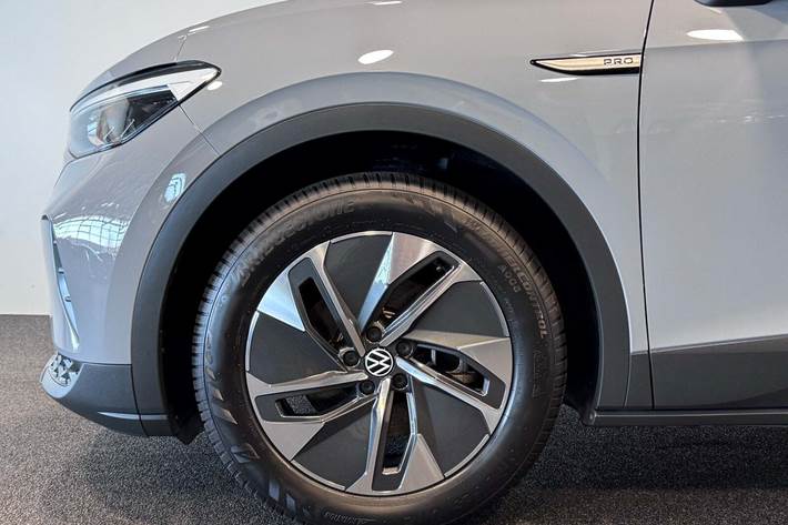 Grå VW ID.4 fra 2022