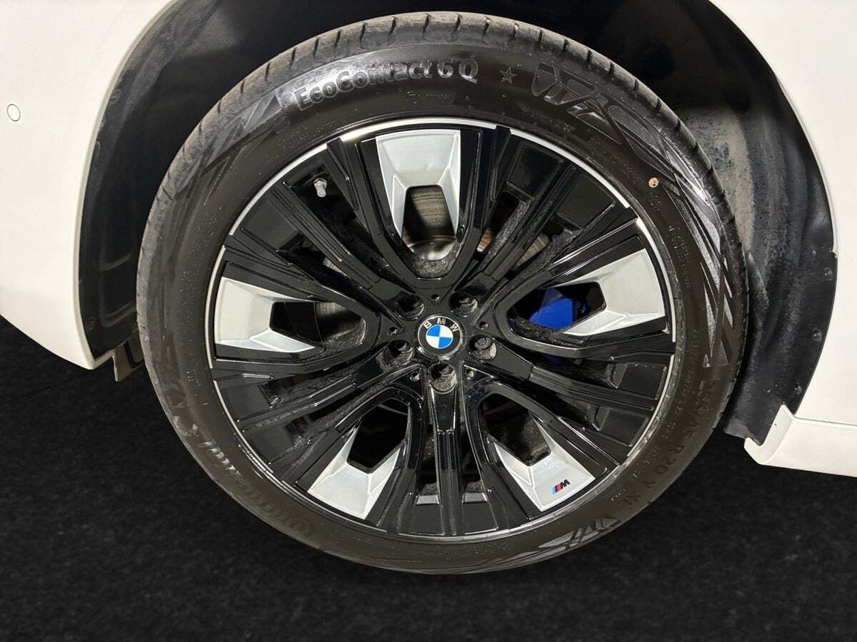 Hvid BMW X3 fra 2026