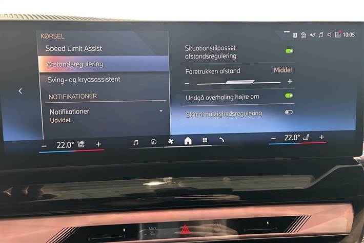 Sort BMW i5 fra 2025