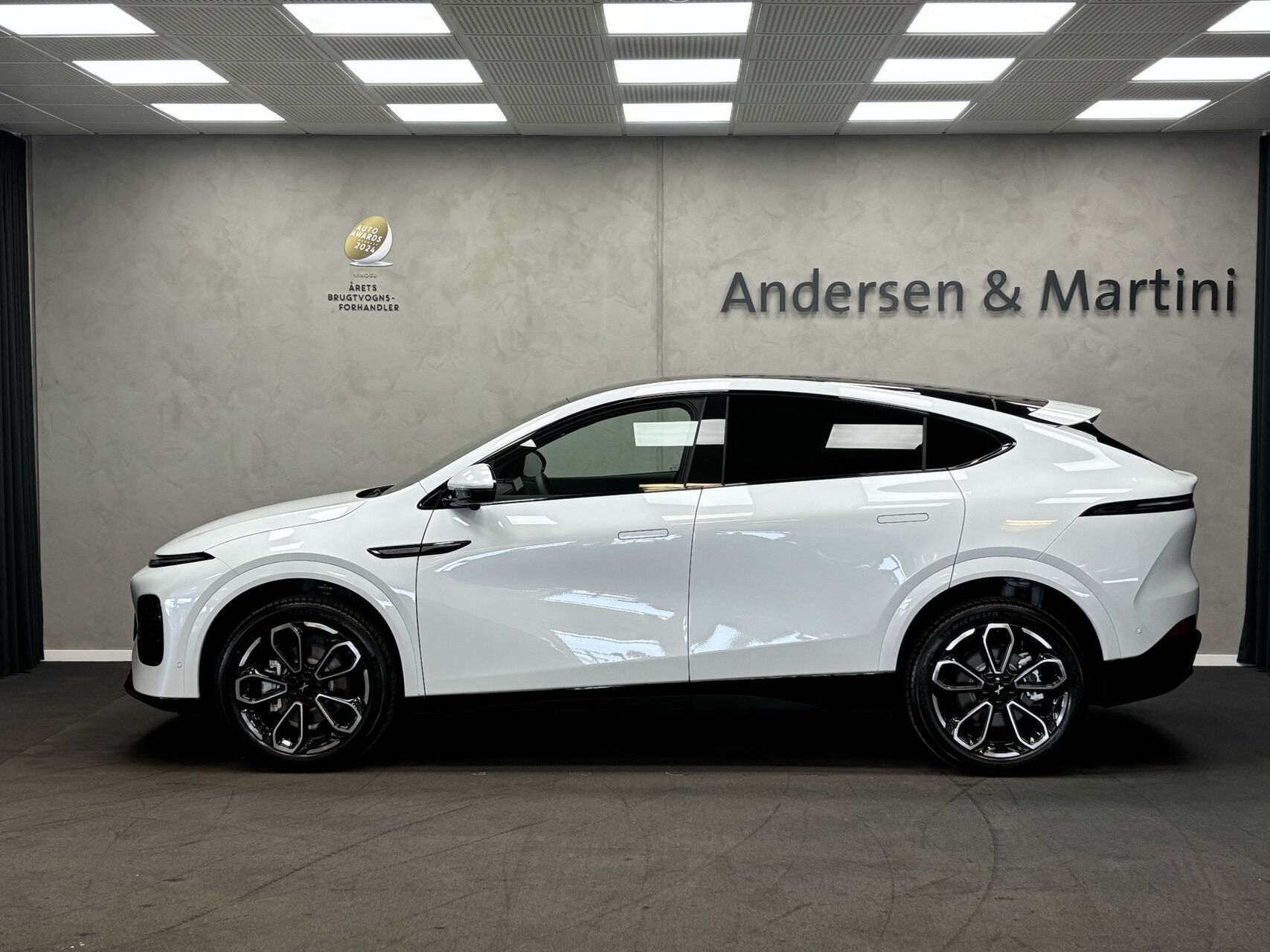 Xpeng G6 EL Standard Range 252HK 5d Aut.