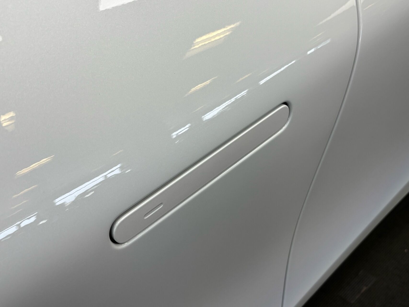 Hvid Xpeng G6 fra 2026