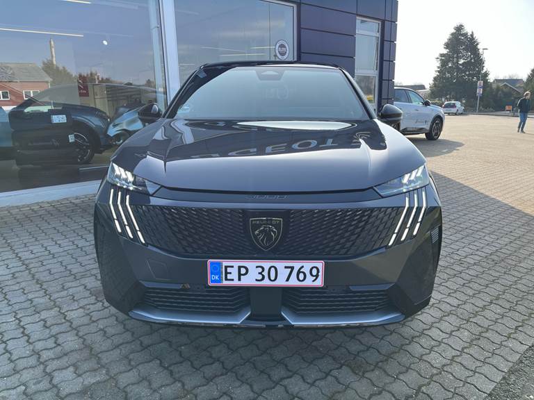 Peugeot e-3008 EL GT Pack 210HK 5d Aut.