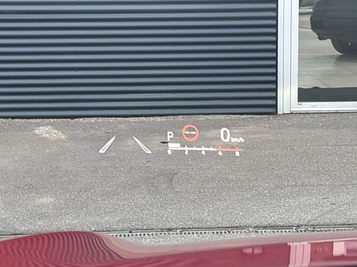 Rød Toyota Yaris Cross fra 2022