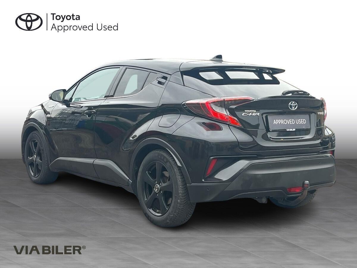 Toyota C-HR 1,8 Hybrid C-LUB Premium Selected Multidrive S 122HK 5d Aut.