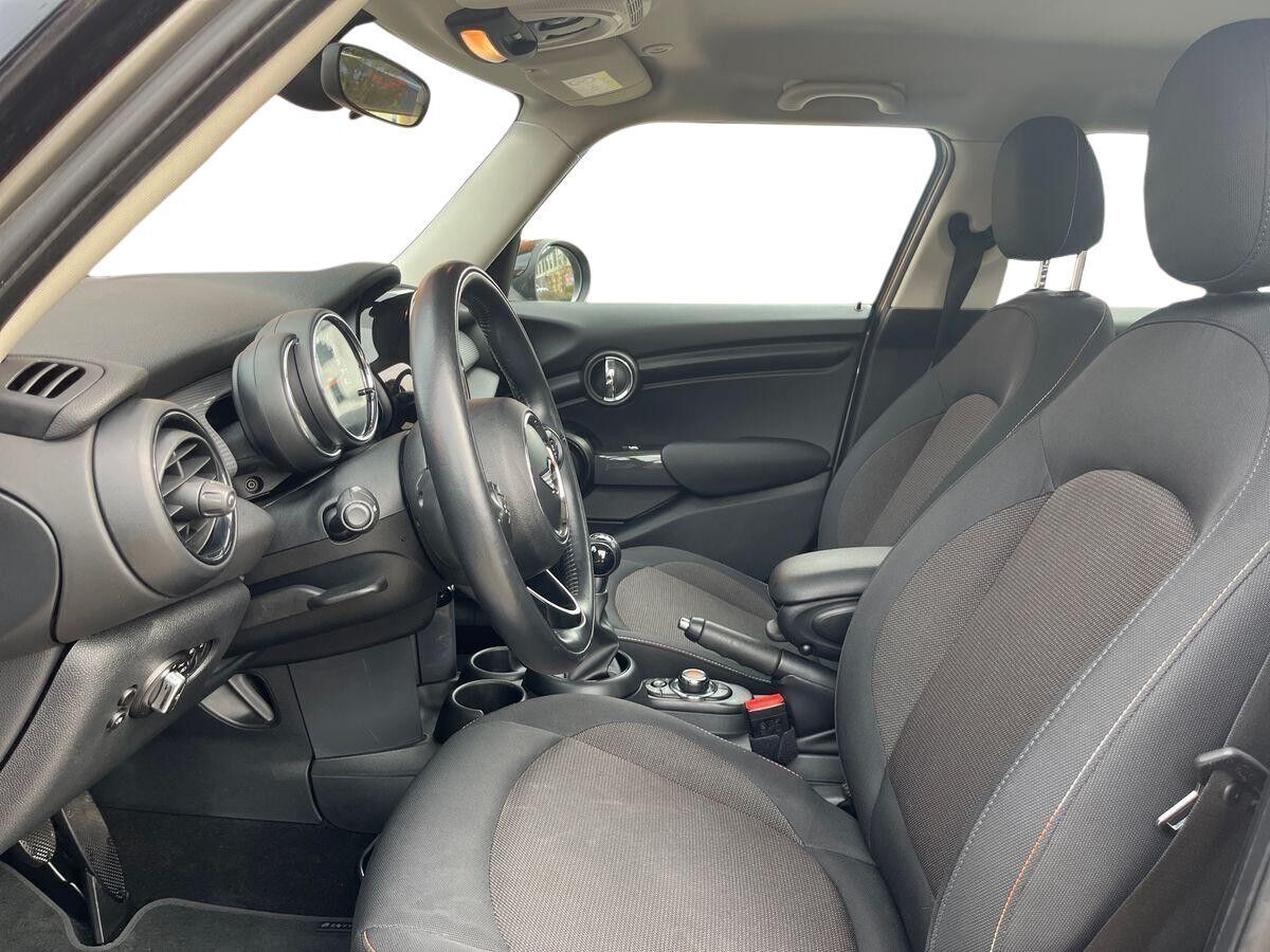 Mini Cooper 1,5 136HK 5d 6g