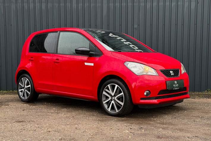 Rød Seat Mii fra 2021