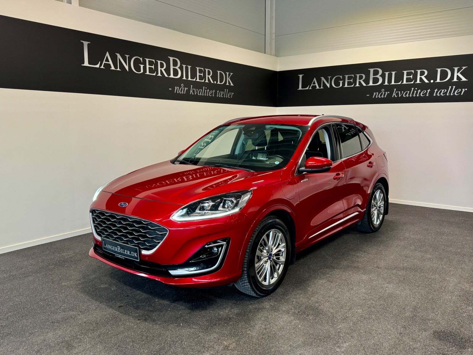 Ford Kuga 2,5 PHEV Vignale CVT