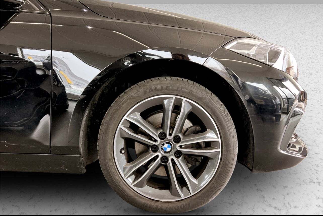 BMW 118i 1,5 Sport Line aut.