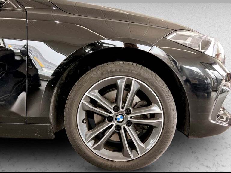 BMW 118i 1,5 Sport Line aut.