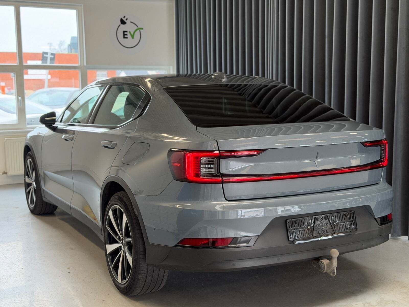 Polestar 2 Long Range AWD