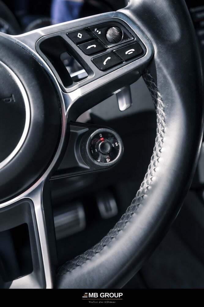 undefined Porsche Cayenne S fra 2018