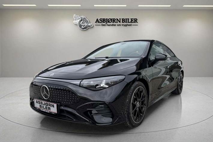 Sort Mercedes CLA250+ fra 2025