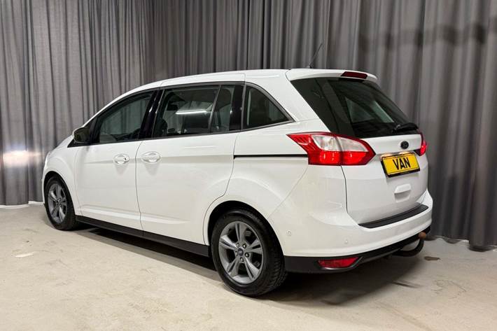 Hvid Ford Grand C-Max fra 2018
