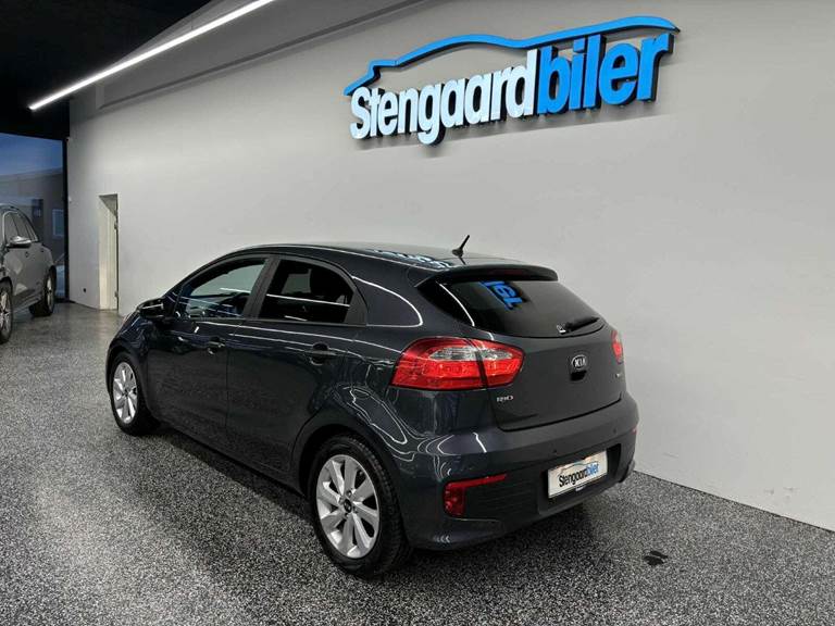Kia Rio 1,2 CVVT Attraction