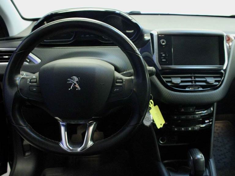 Peugeot 208 1,6 BlueHDi 100 Desire