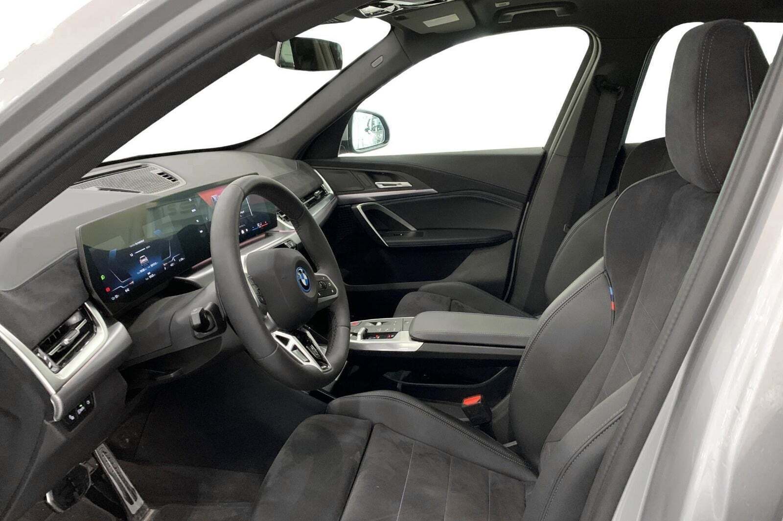 BMW iX1 eDrive20 M-Sport