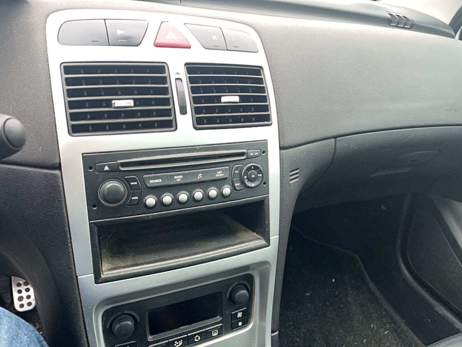 Peugeot 307 2,0 T6 SW 7prs