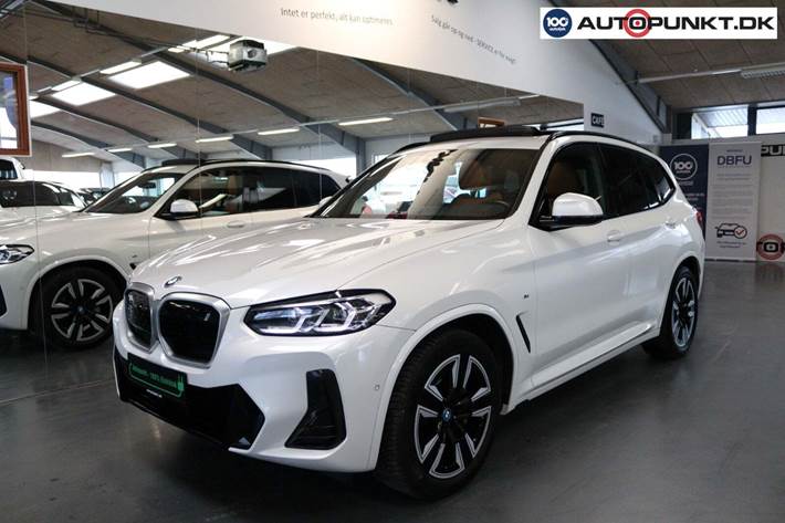 Hvid BMW iX3 fra 2023