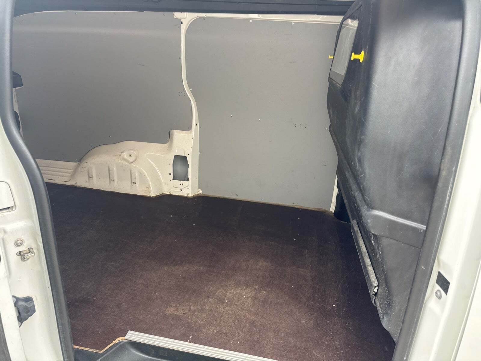 Hvid Toyota ProAce fra 2021
