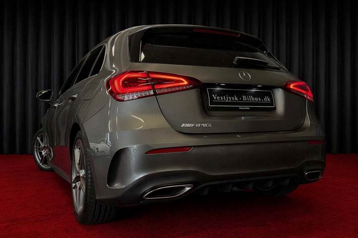 Grå Mercedes A200 fra 2020