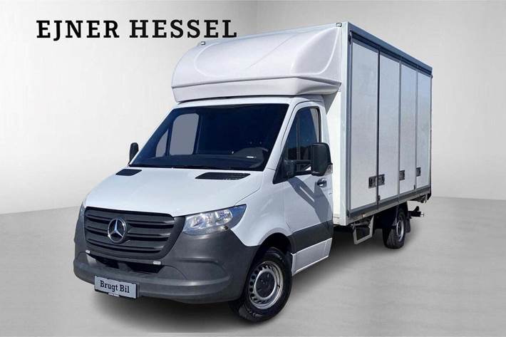 Hvid Mercedes Sprinter 317 fra 2022