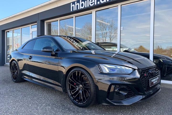Sort Audi RS5 fra 2022