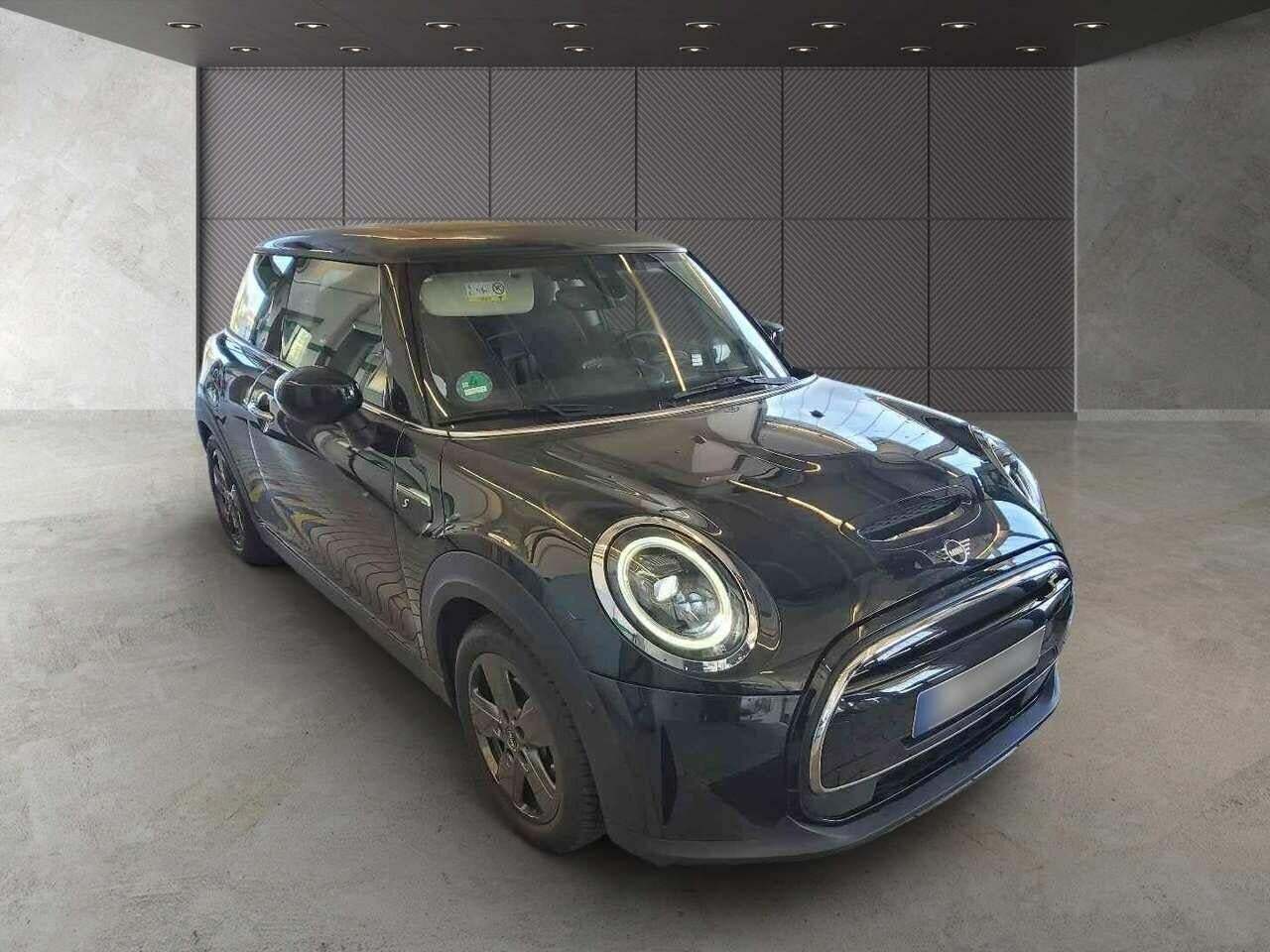 Sort Mini Cooper SE fra 2023
