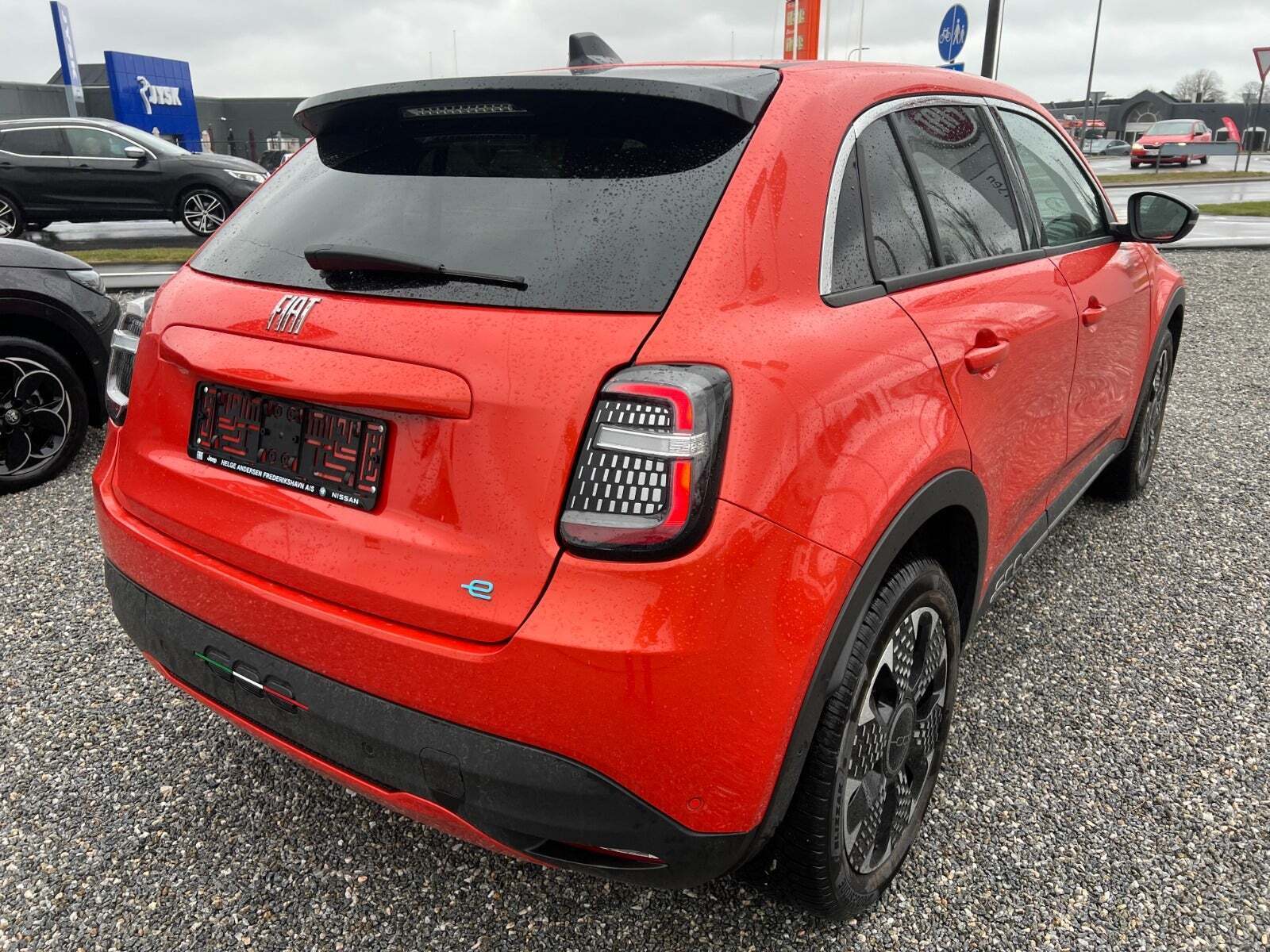 Orange Fiat 600e fra 2025