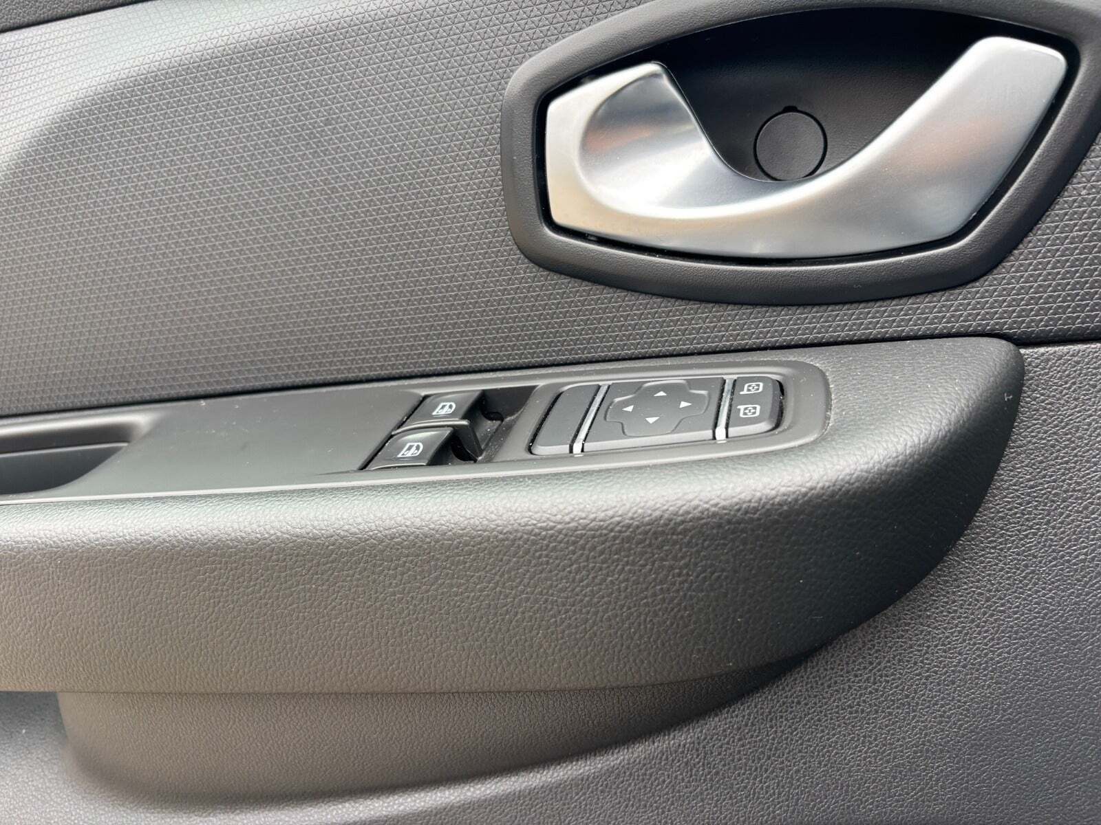 Sort Renault Clio IV fra 2019