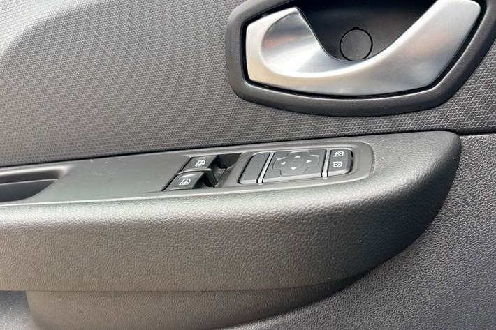 Sort Renault Clio IV fra 2019