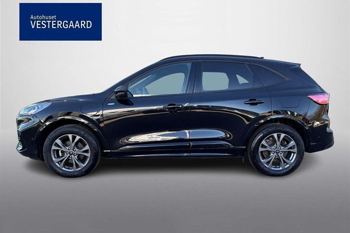 Sort Ford Kuga fra 2023