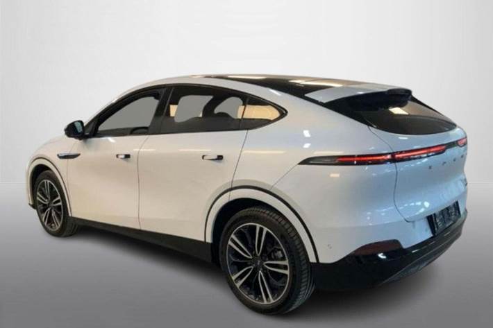 Hvid Xpeng G6 fra 2024