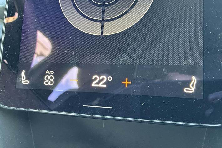 Blå Polestar 2 fra 2023