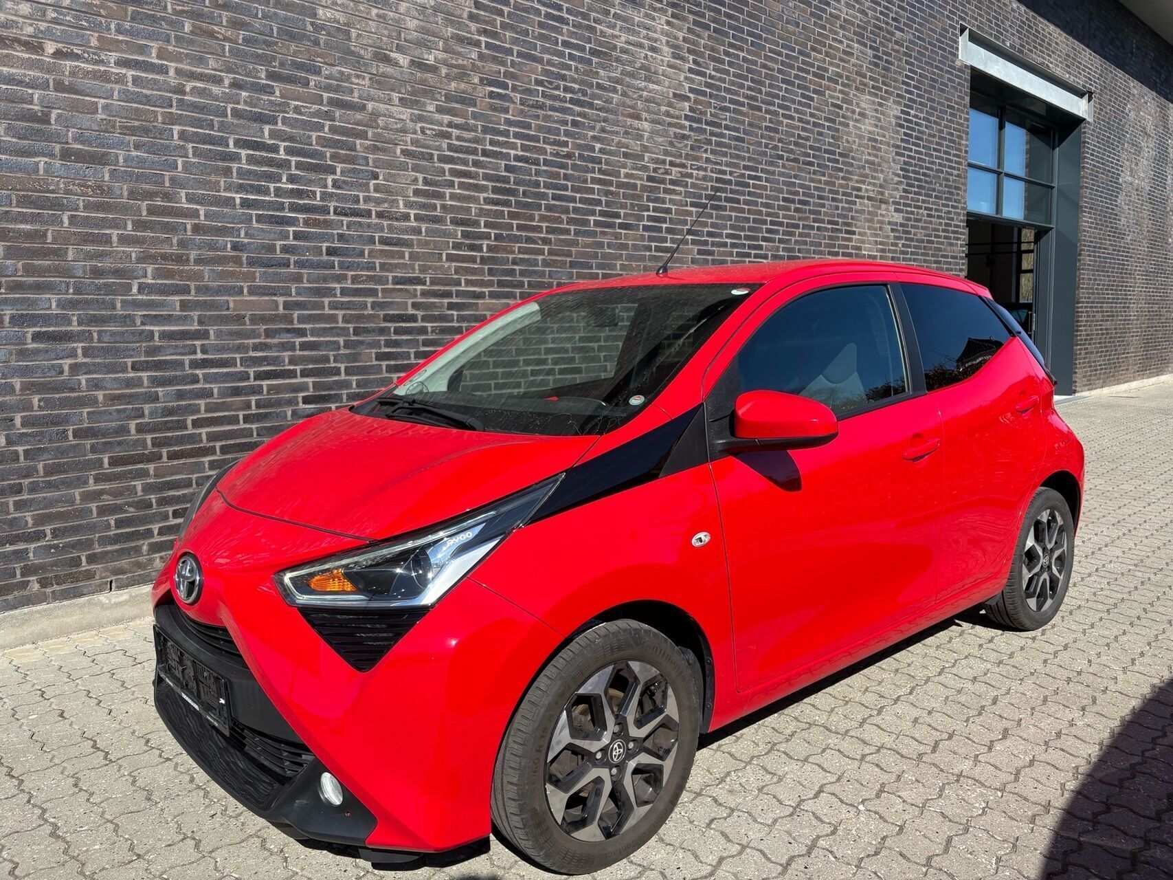 Toyota Aygo 1,0 VVT-I X-Press 72HK 5d