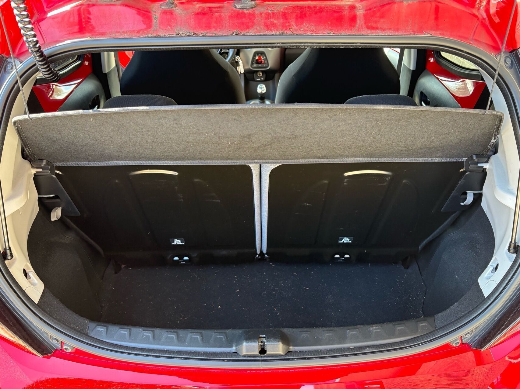 Rød Toyota Aygo fra 2021