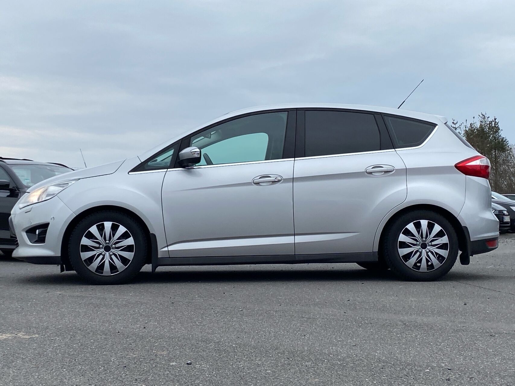 Ford C-MAX 1,6 Trend 105HK