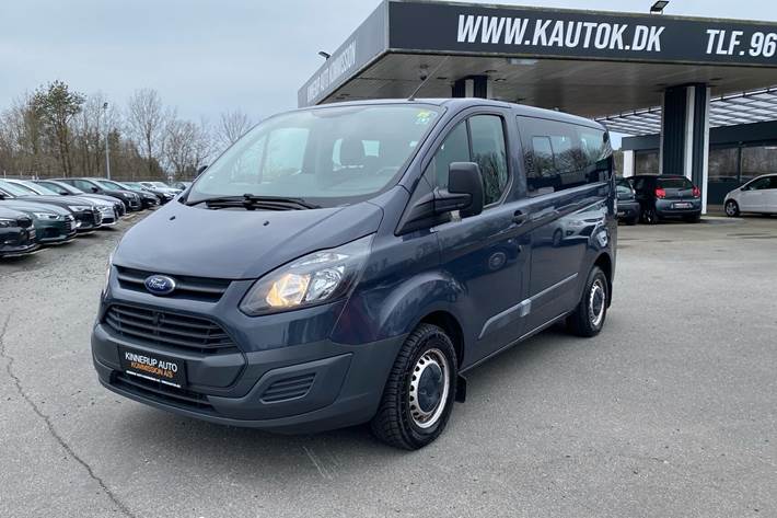 Grå Ford Transit Custom fra 2014