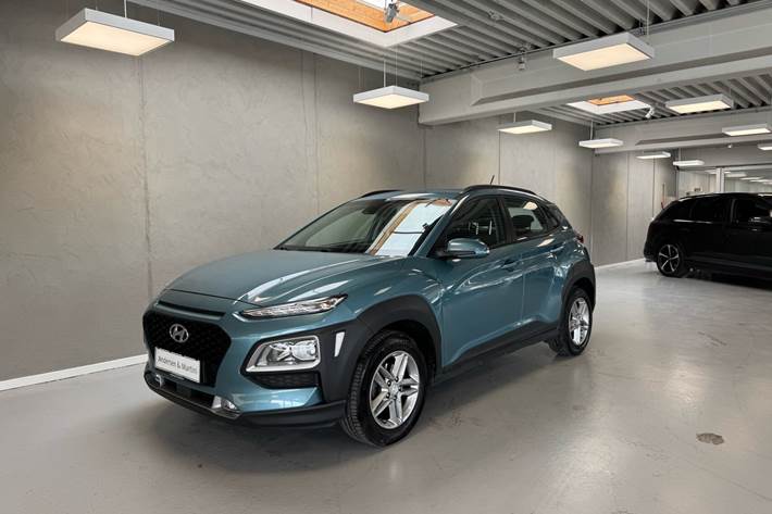Grå Hyundai Kona fra 2019