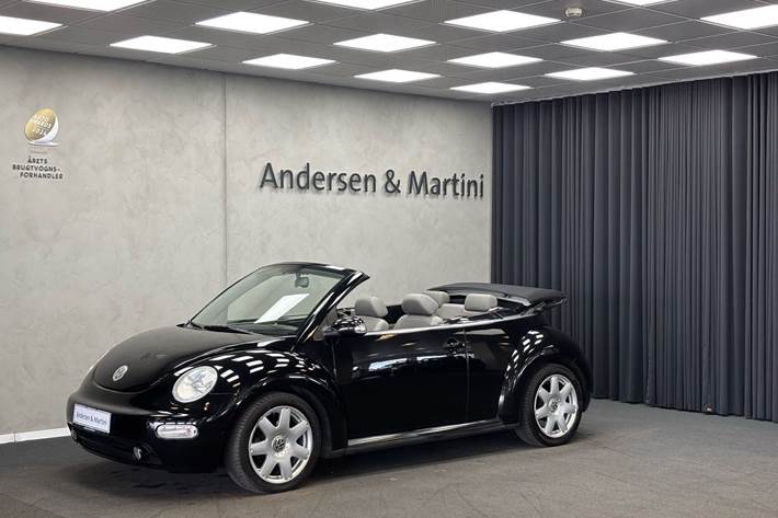 Sort VW Beetle fra 2003