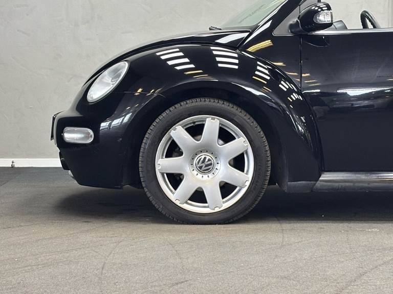 VW Beetle 2,0 115HK Cabr. 6g Aut.