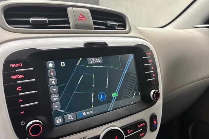 Sort Kia Soul fra 2016