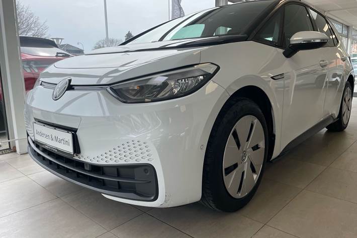 Hvid VW ID.3 fra 2023