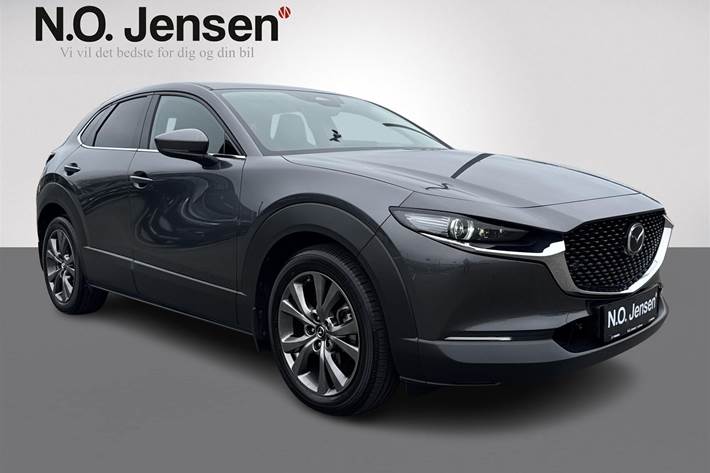 Grå Mazda CX-30 fra 2024 set udefra