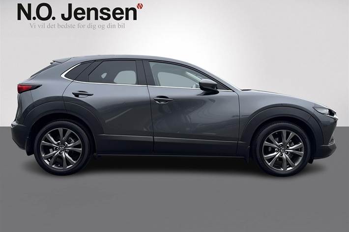 Grå Mazda CX-30 fra 2024